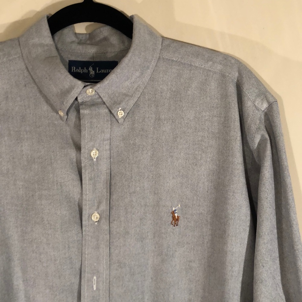 Ralph Lauren Gray Button-Down Size XL Neck 16.5